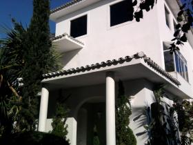 Luxury Mansion at Barra da Tijuca 1100 m2 built area
