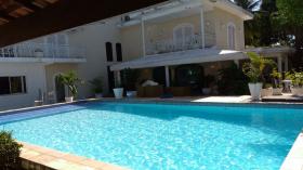 Luxury Mansion at Barra da Tijuca 1100 m2 built area