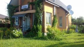 I sell my cozy, warm house in the center of Boryspil near the church