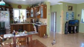 I sell my cozy, warm house in the center of Boryspil near the church