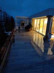 Luxurious duplex - top floor - sea view