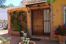Villa Linda in Urbanization Las Velas
