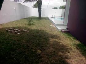 New villa with pool in For Ever