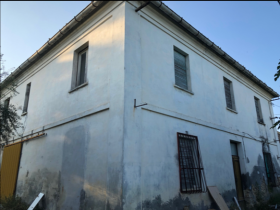 Country house for sale in Loreto Aprutino Abruzzo, Italy