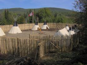 Private residence with exceptional Aboriginal site and workshop-boutique
